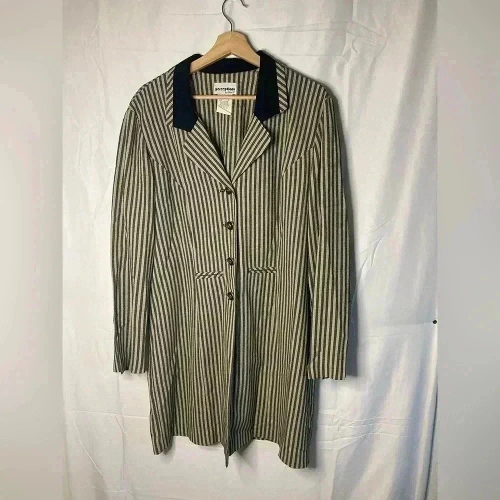 Vintage perceptions jacket‎ 🏡
